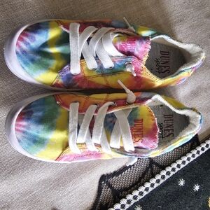 Dunes Colorful Tie-Dye Sneakers